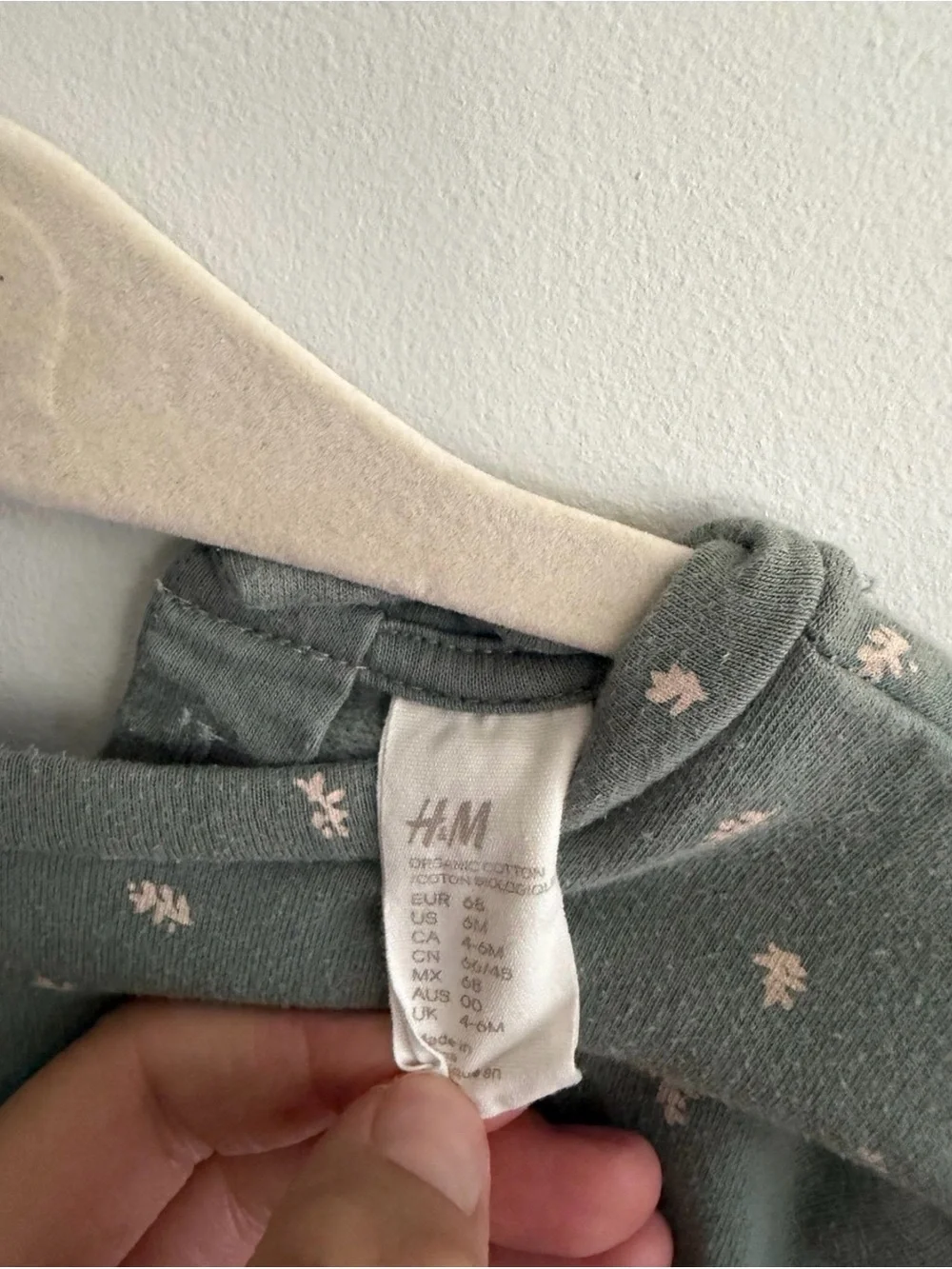 H&M soft sage